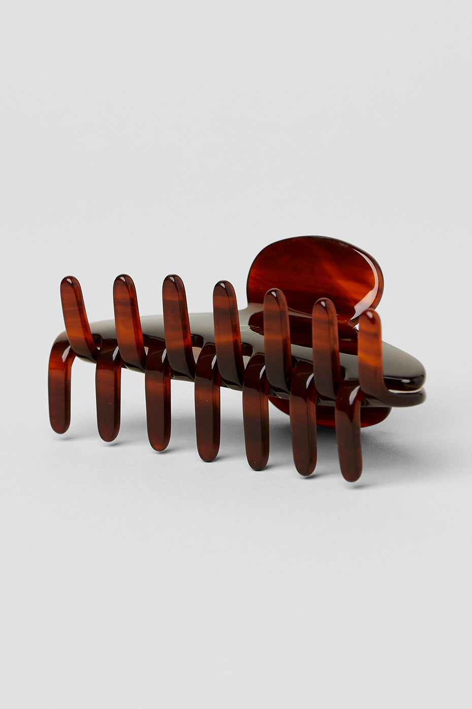 Vintage-inspired hair clip styled in 90s fashion