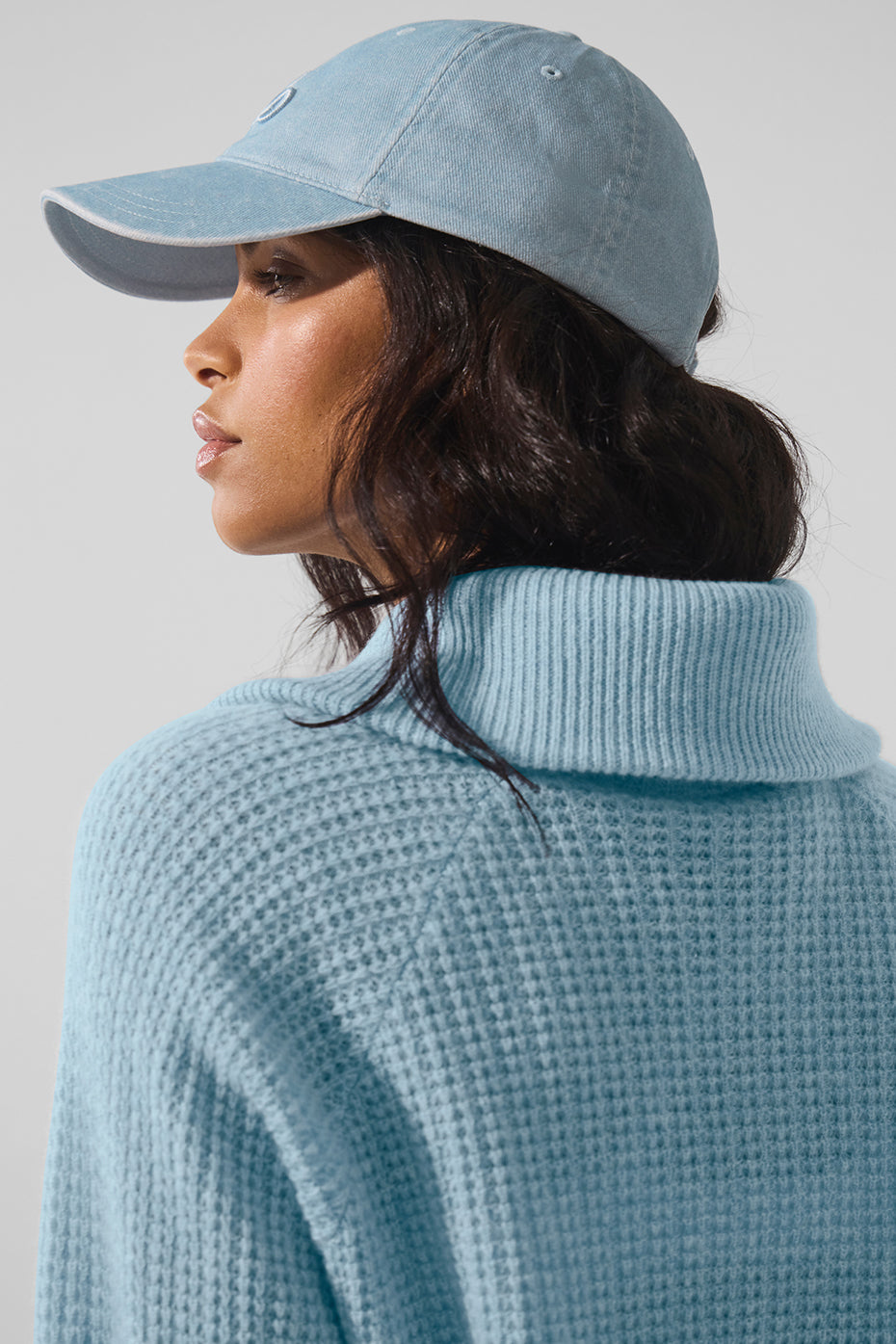 Casual outfit pairing with light denim dad hat
