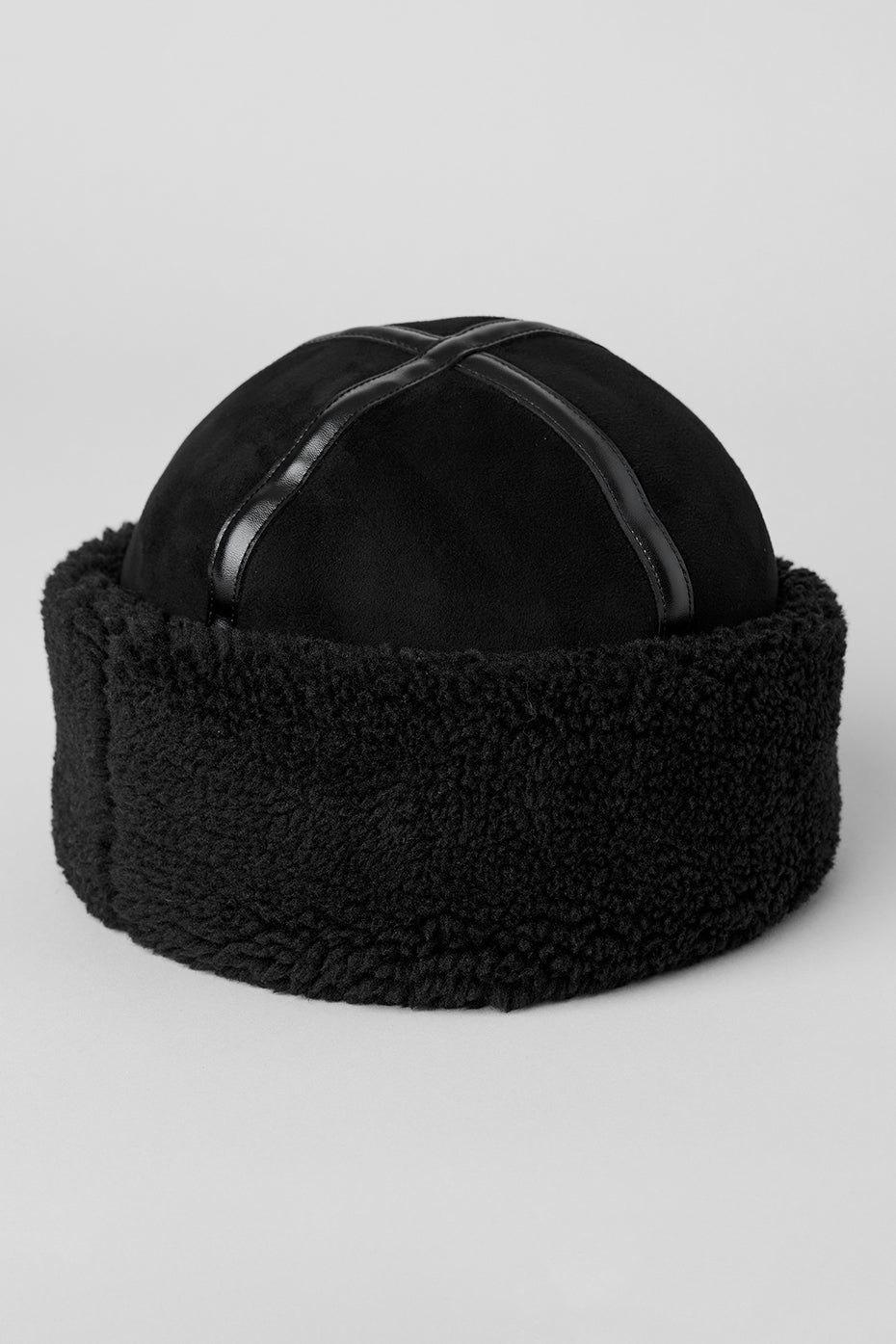 View of the Zhivago black bucket hat highlighting its soft lining and chic design.