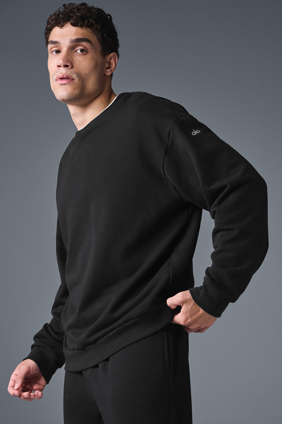 Front view of the Chill crew neck pullover with drop shoulder design, ideal for activewear
