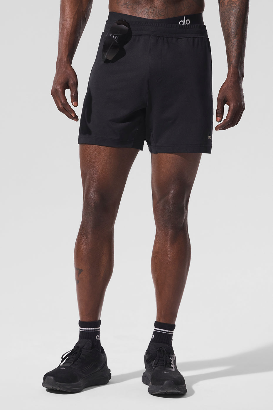 Close-up of the Conquer React 7-inch performance shorts with internal drawcord