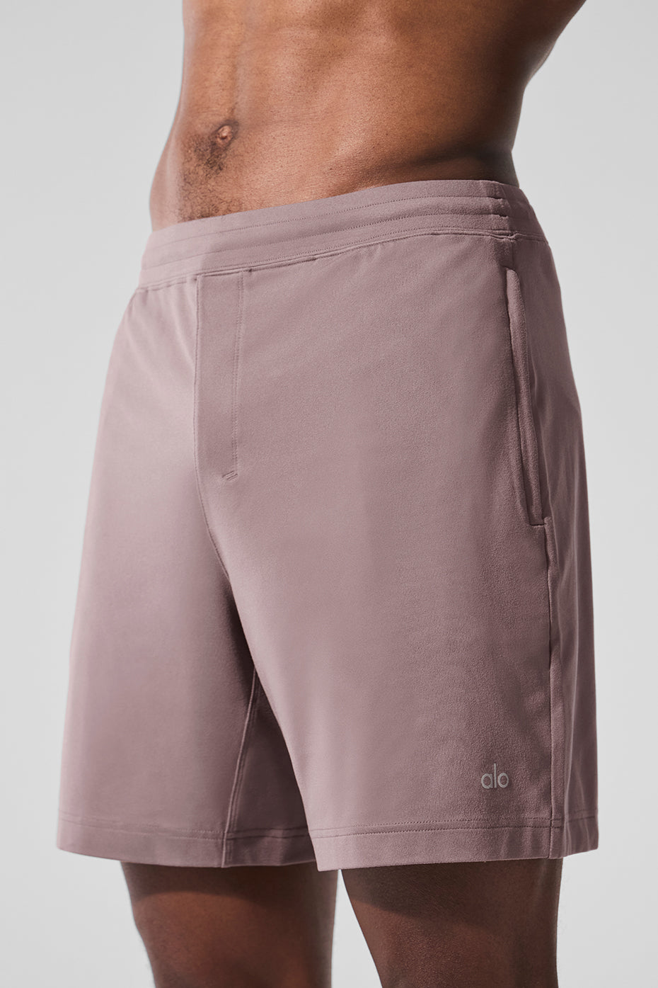 Front view of Conquer React Performance Shorts in Mushroom, showcasing the fabric and fit.
