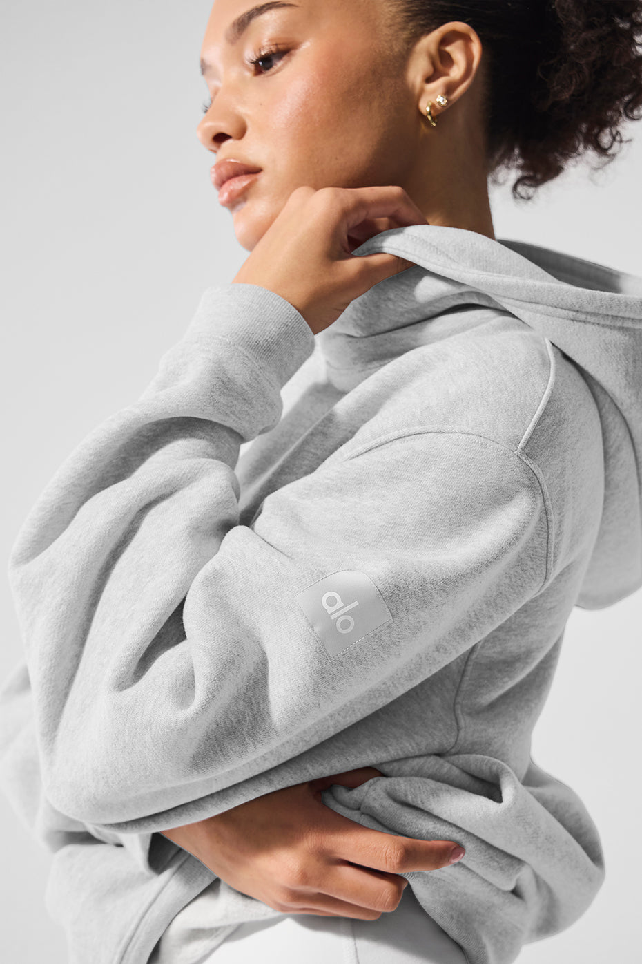 Back view of oversized heavyweight hoodie, ideal for casual wear.