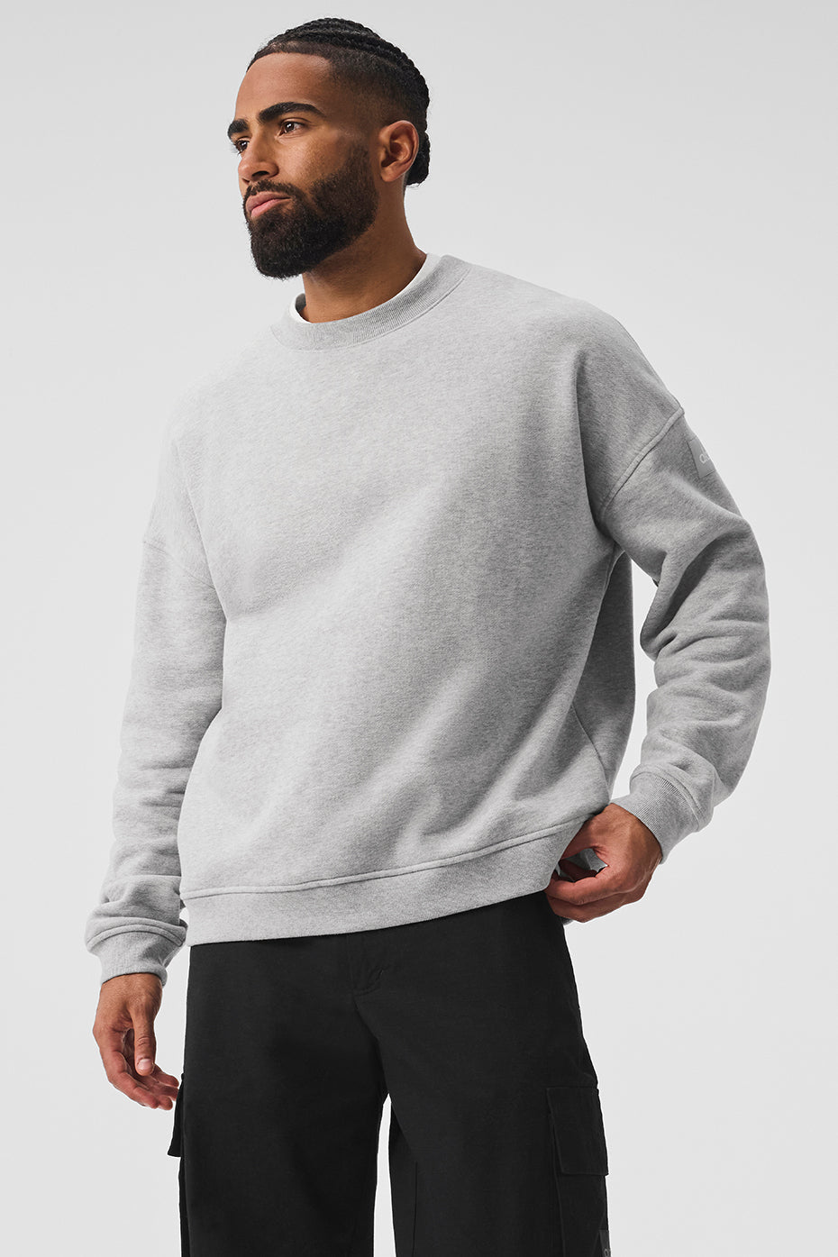 Front view of the accolade heavyweight crew neck pullover in Athletic Heather Grey.