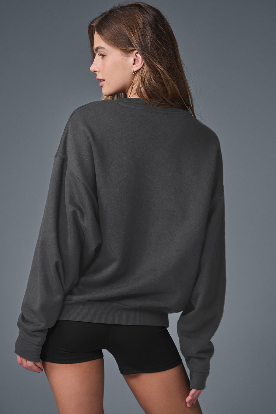 Front view of the Accolade crew neck sweatshirt in Anthracite showing ribbed cuffs and hem.