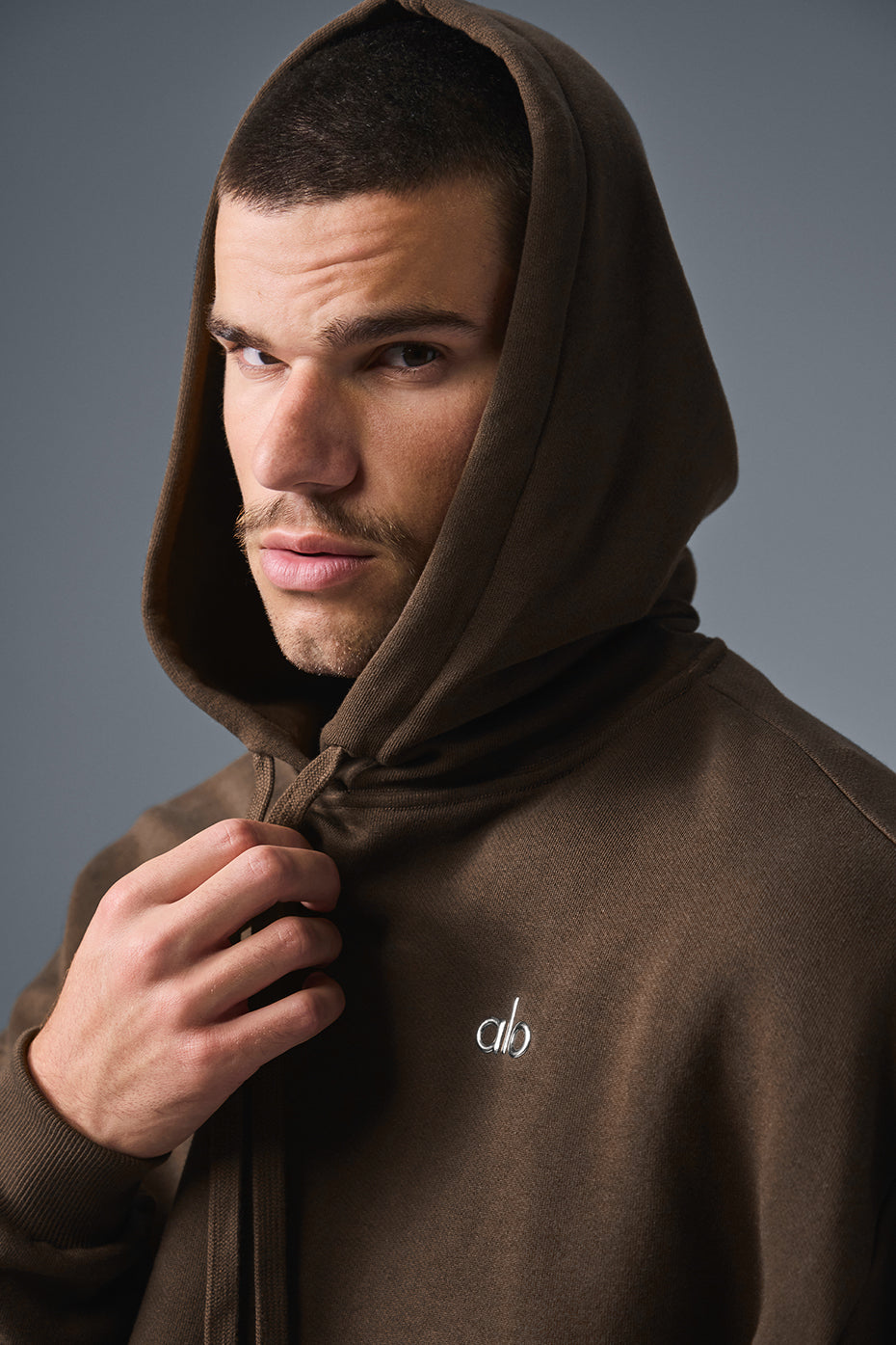 Parke Comfort Hoodie in Espresso with a relaxed fit, ideal for lounging.