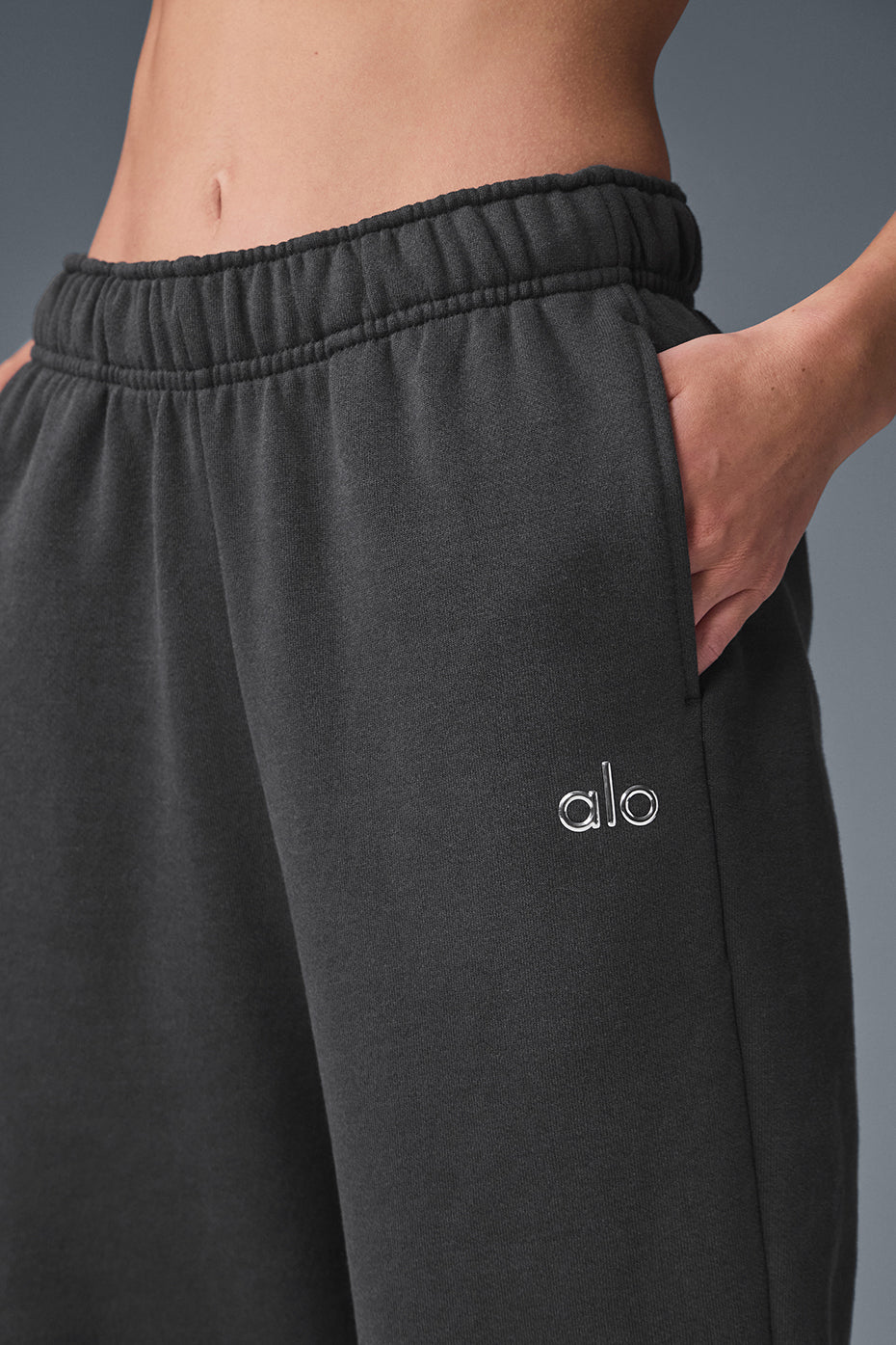 Front view of Accolade unisex sweatpants in anthracite, showcasing the relaxed fit.