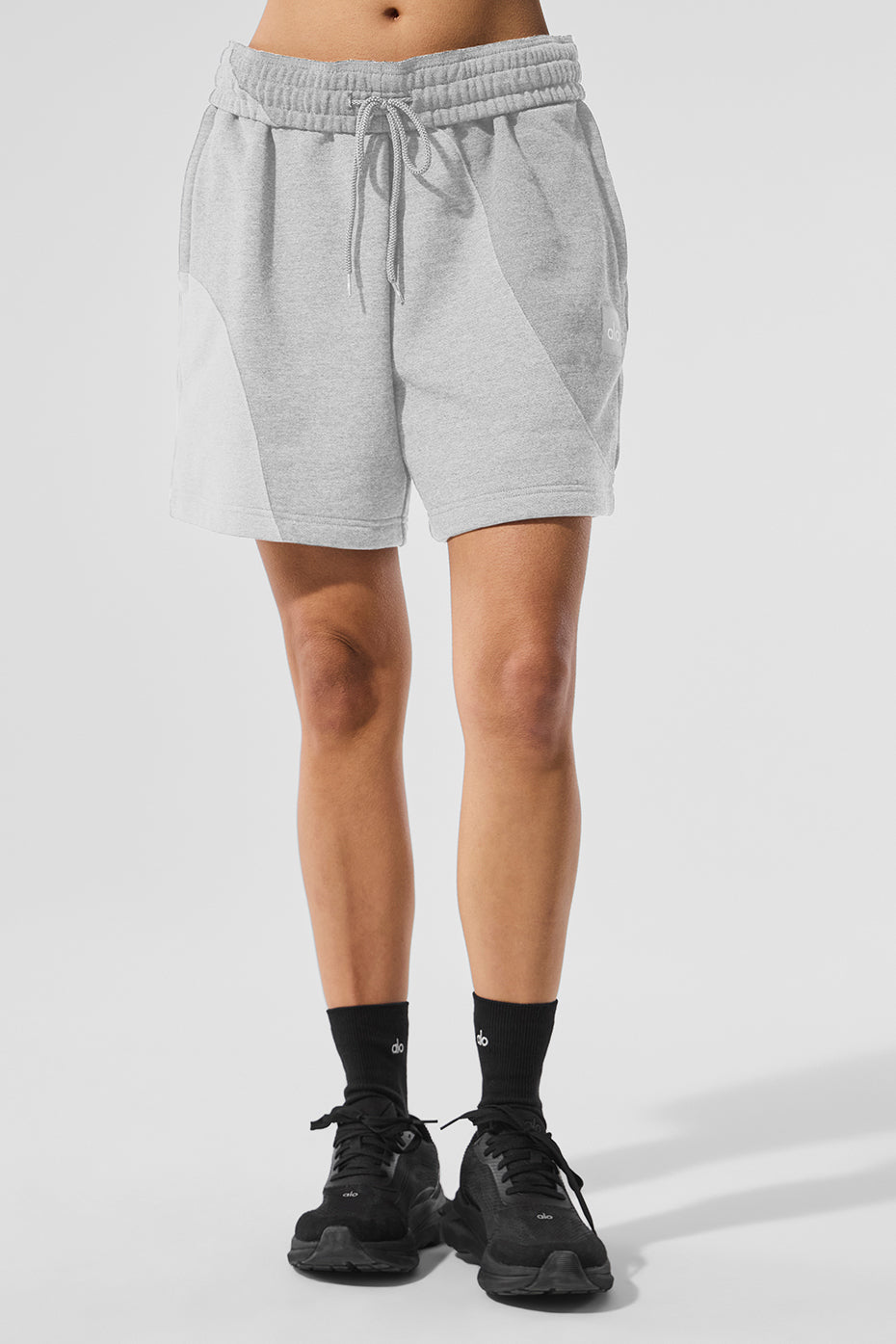 Front view of WaveFlex 7-Inch shorts showing tonal stitching and Heather Grey finish