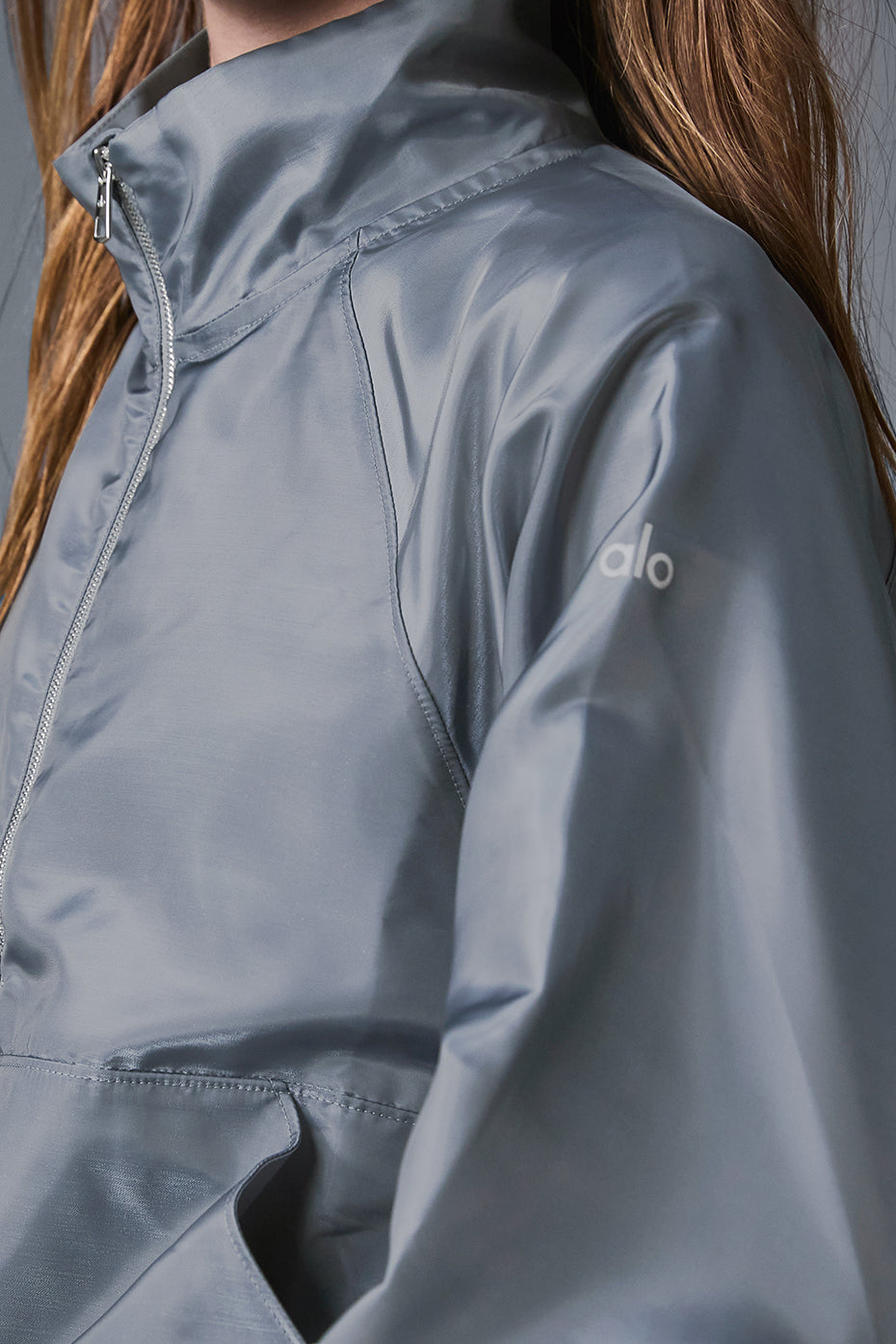 Front view of the Cropped Afterglow Pullover in Steel Grey, perfect for activewear.