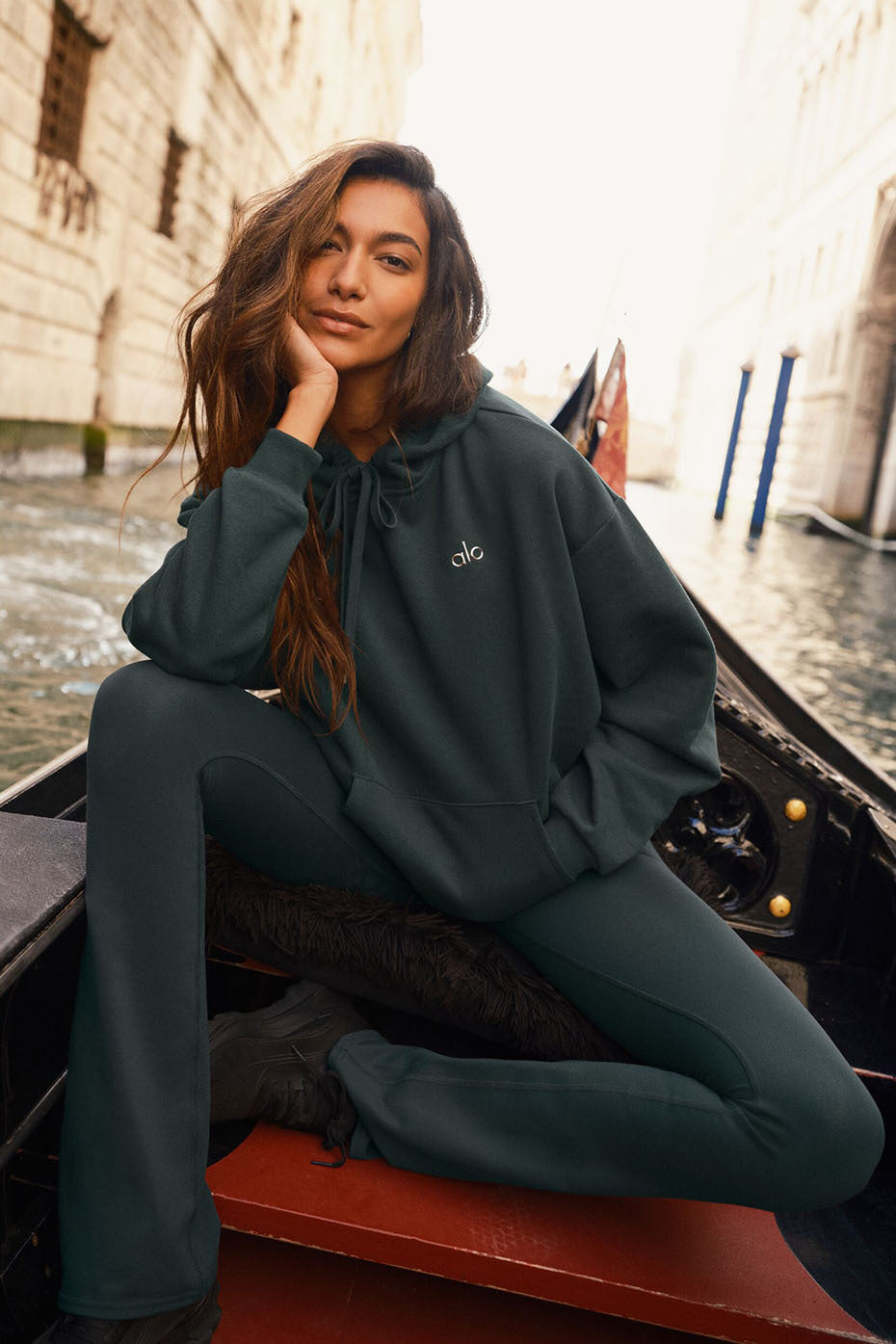 Front view of high waist leggings with pockets in Charcoal Green, highlighting the flattering fit