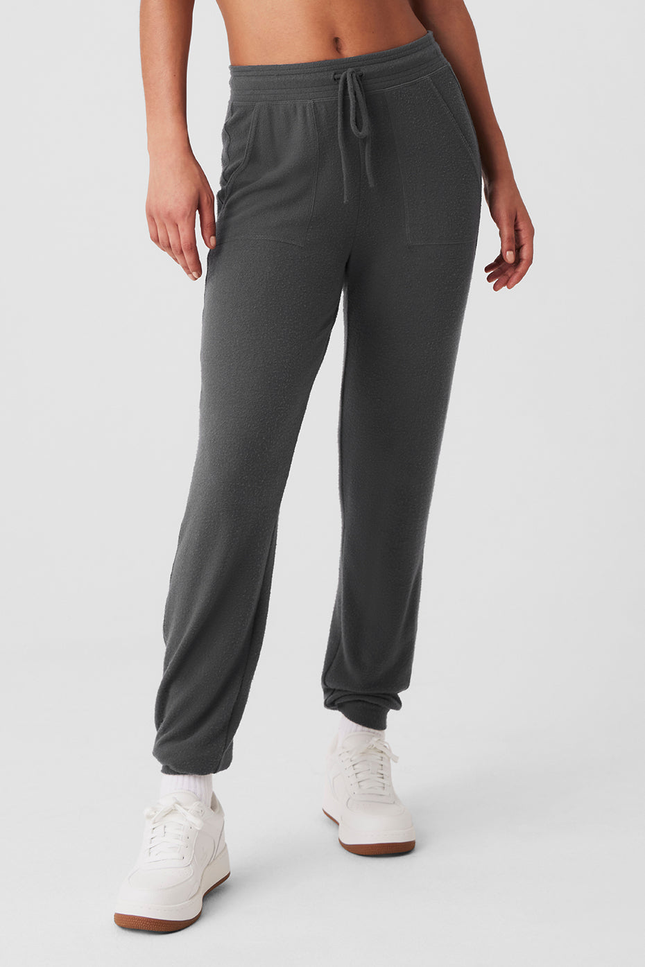 Front view of Soho Luxe Cashmere Sweatpants in anthracite, showcasing the drawstring waistband.