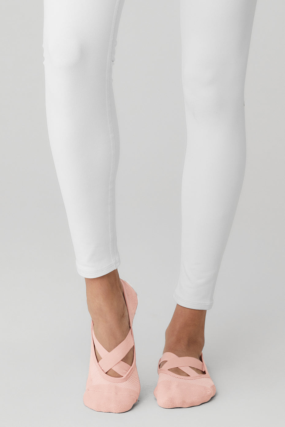 No-slip barre socks in pale mauve, close-up of textured sole grips