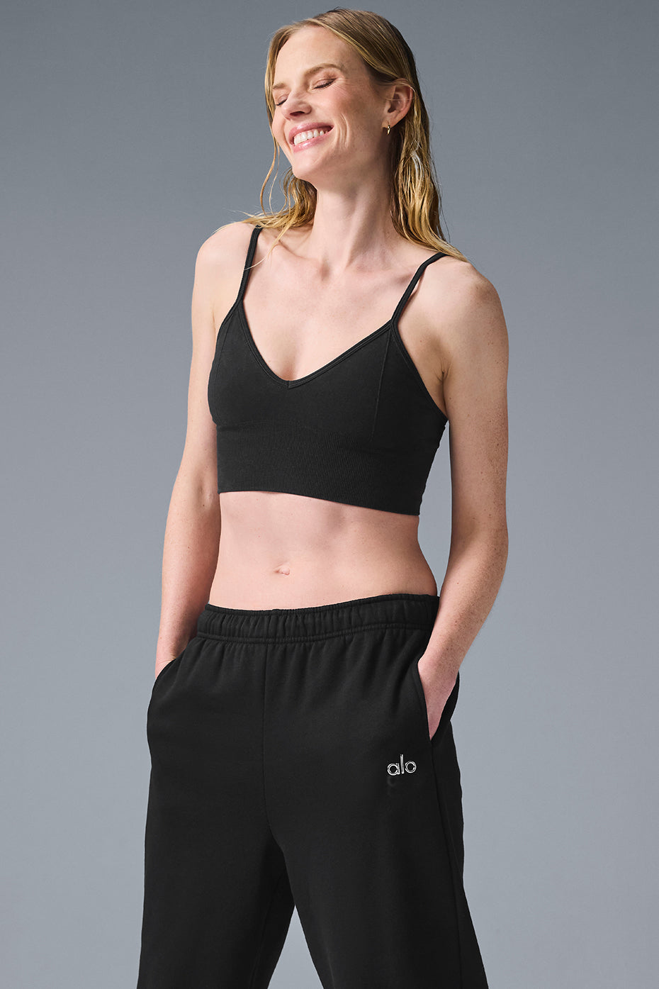 Close-up of the Delight Black Bralette’s ribbed underband and V-neck design.